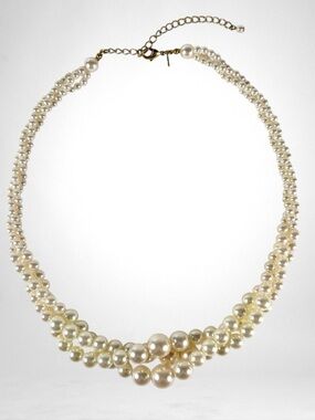 Roman RMN Twisted Creamy Ivory Faux Pearl Necklace Graduated